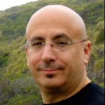 Armand Diaz 老师
