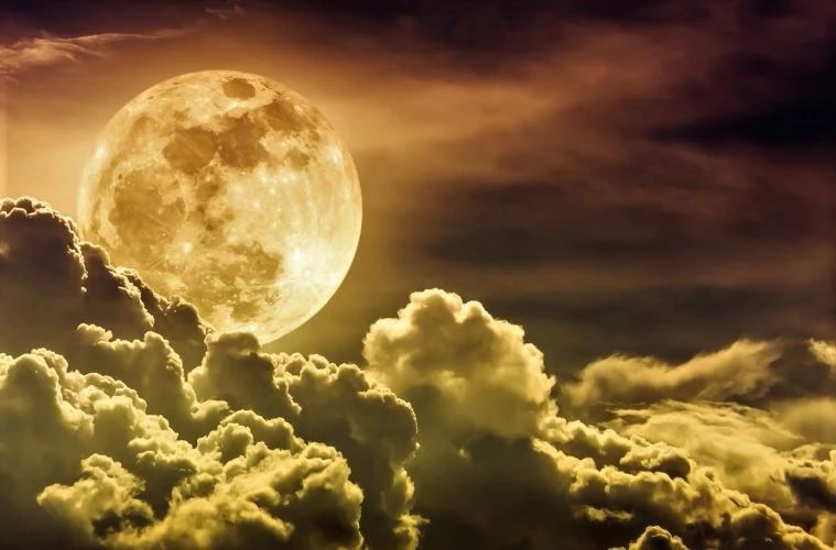刘强东再被起诉！金星受克、天王上台，这个满月真是不太平（附12星座满月指南）
